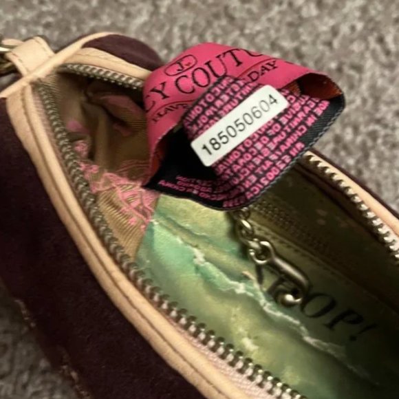 SOLD ๐ซ Juicy Couture: Maroon Barrel Bag - Picture 6 of 6